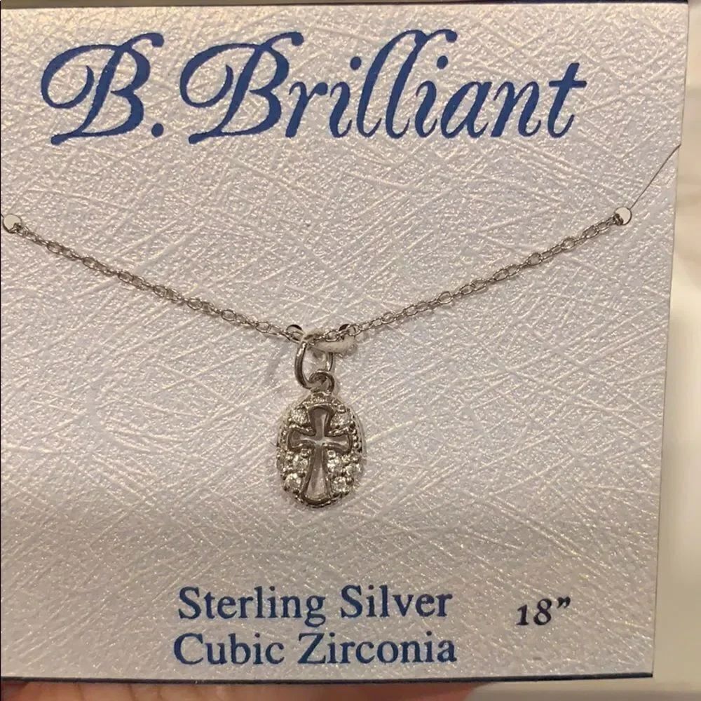 🎉1 hr sale🎉B.Brilliant necklace 💛